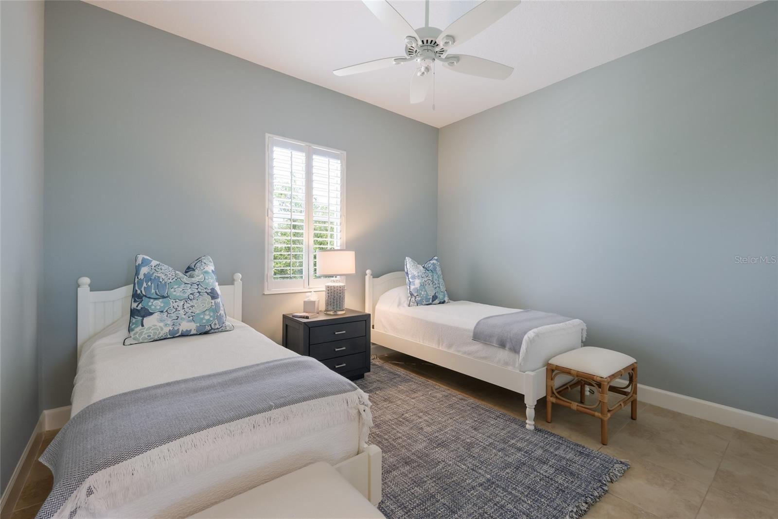 MANGROVE WALK ON HARBOUR ISLE PH 21 - Residential