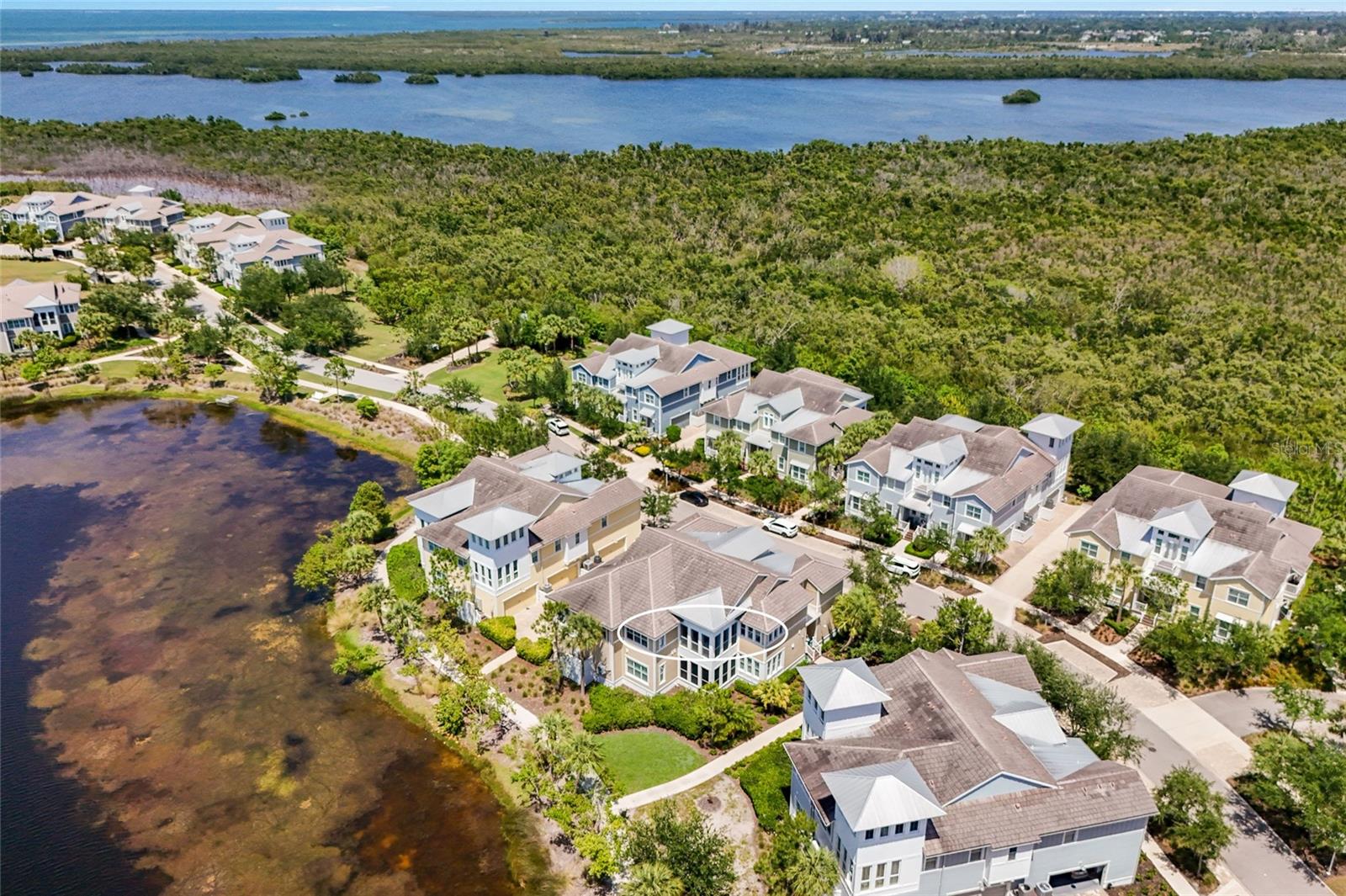 MANGROVE WALK ON HARBOUR ISLE PH 21 - Residential