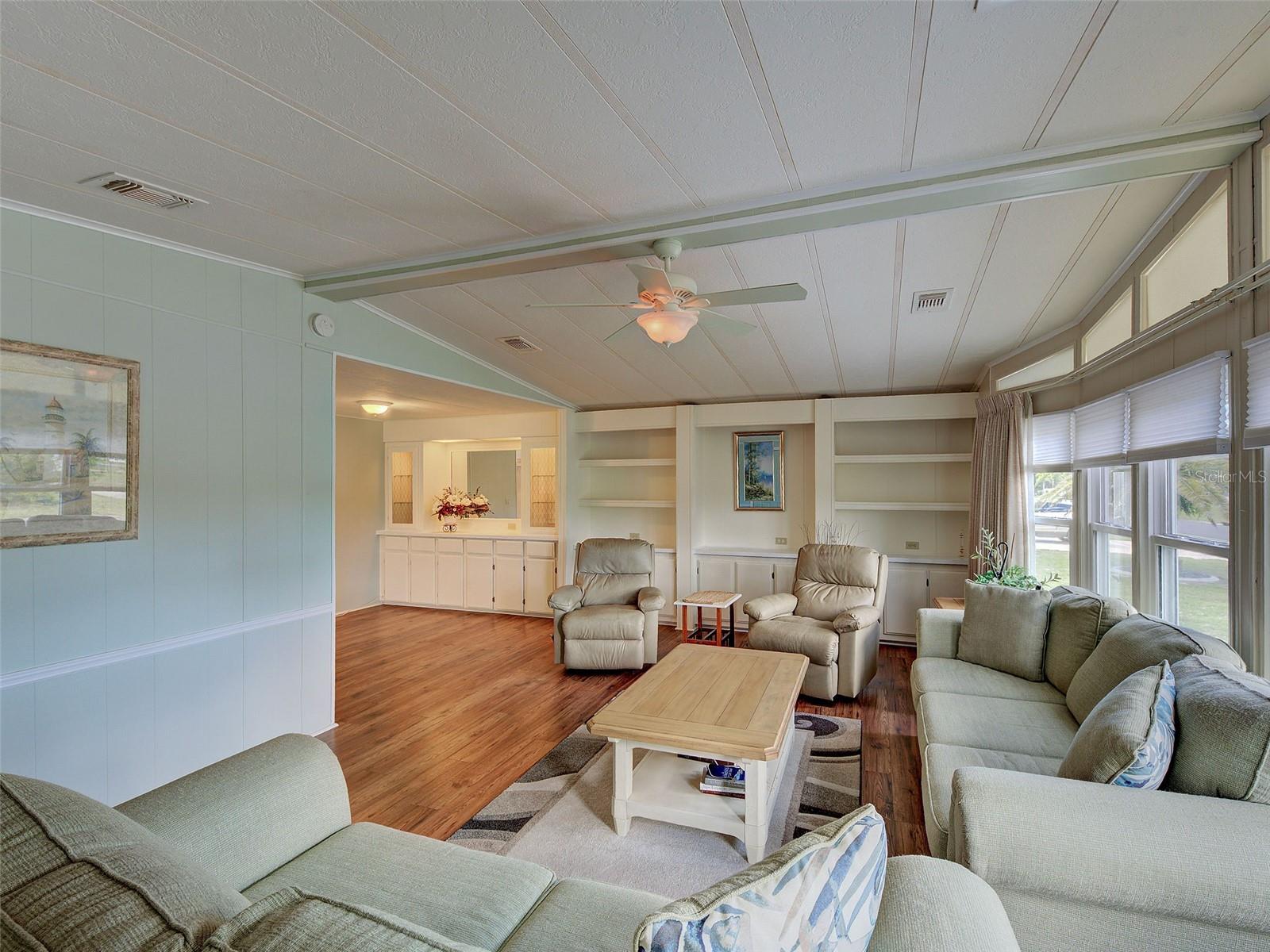 SANDALHAVEN ESTATES - Residential