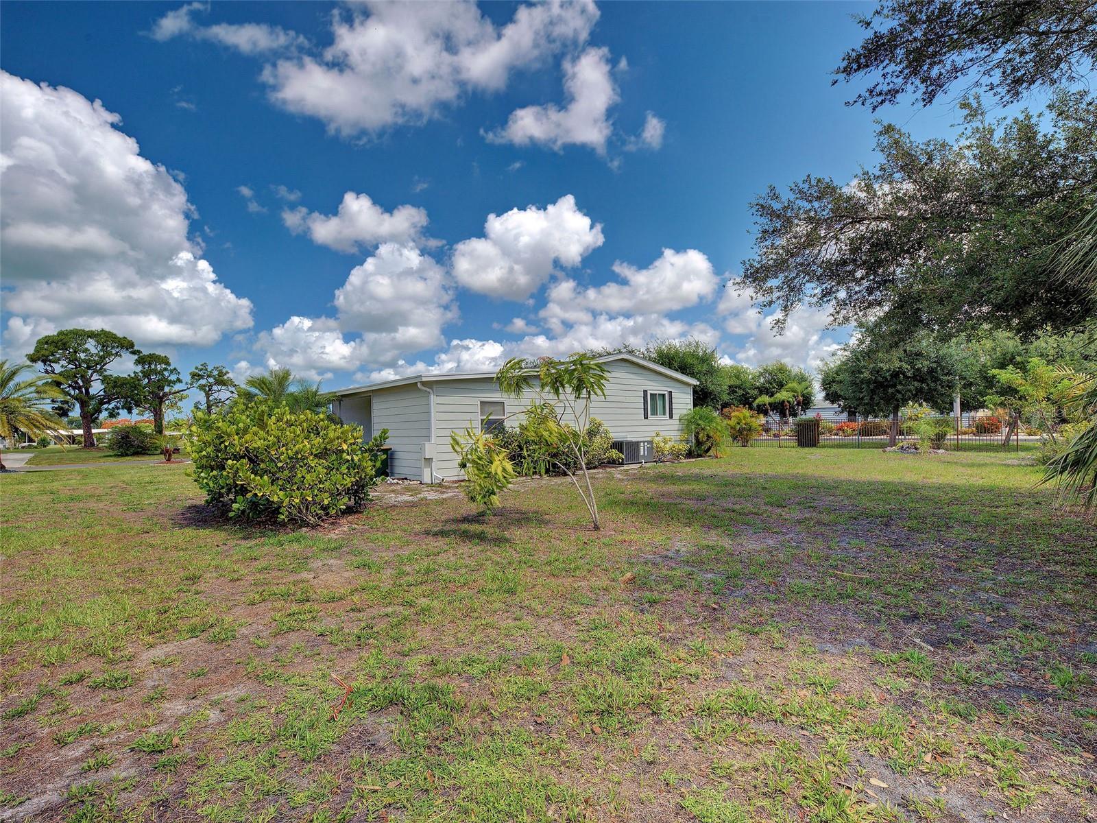 SANDALHAVEN ESTATES - Residential