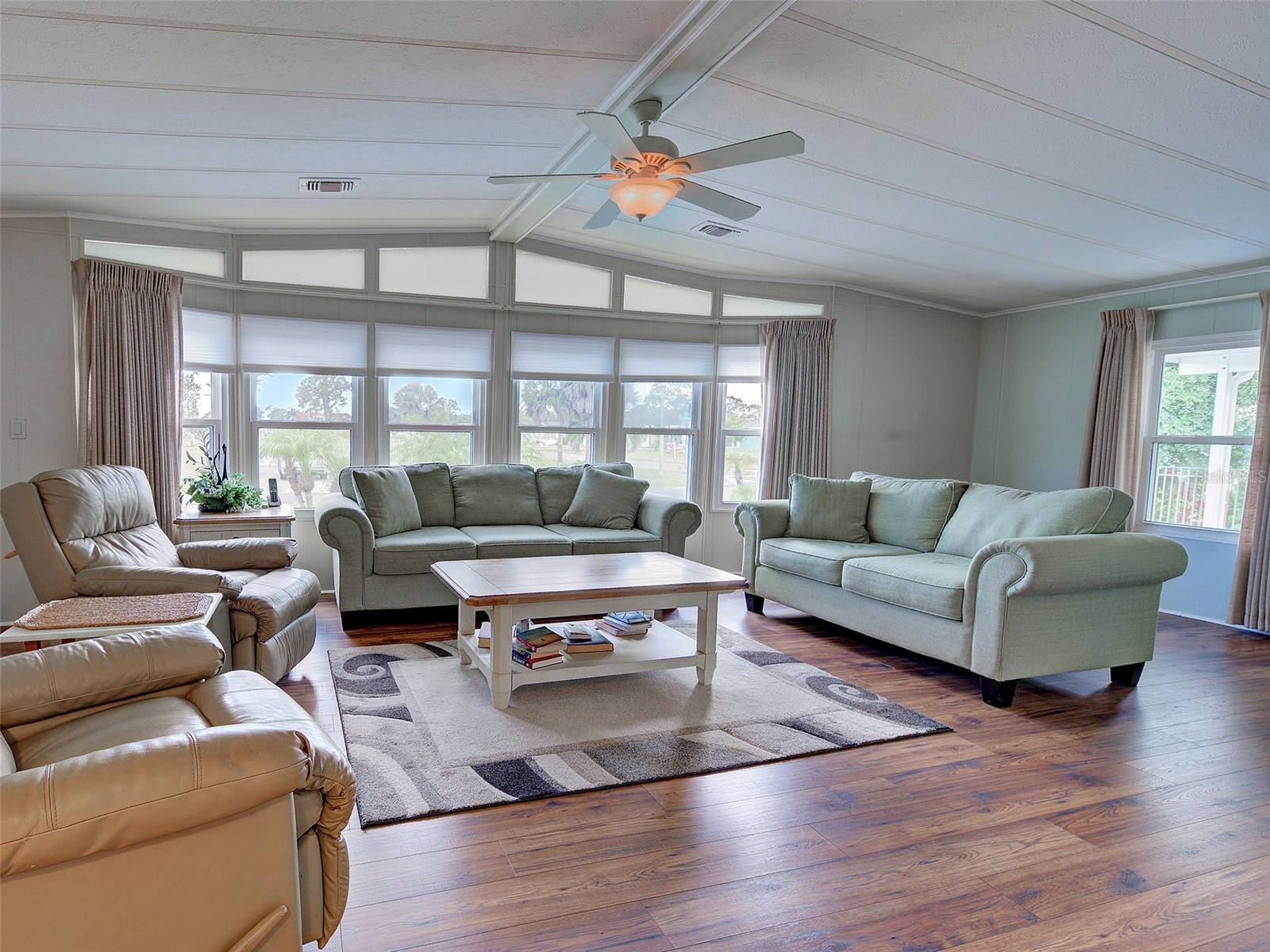 SANDALHAVEN ESTATES - Residential