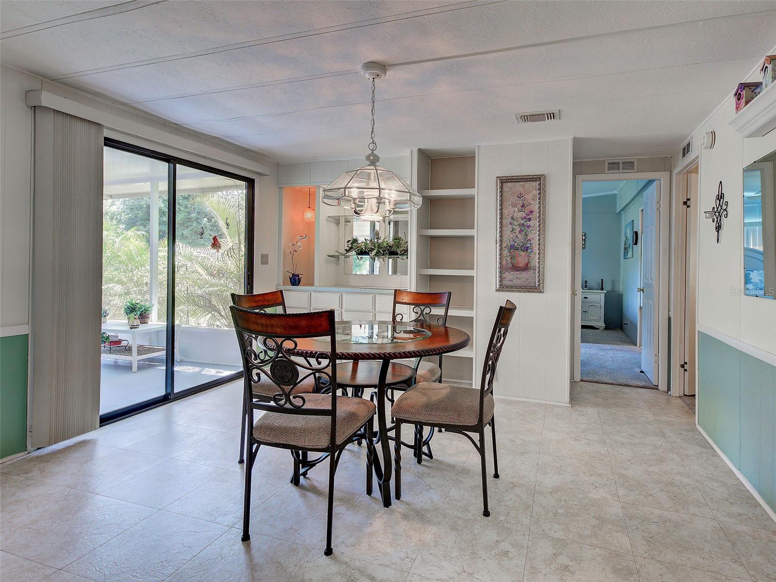 SANDALHAVEN ESTATES - Residential
