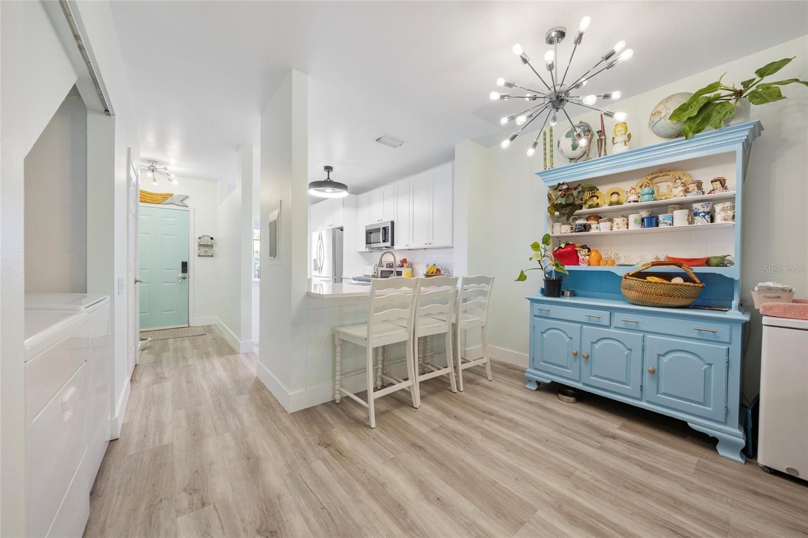 5937 BAYSIDE KEY DRIVE