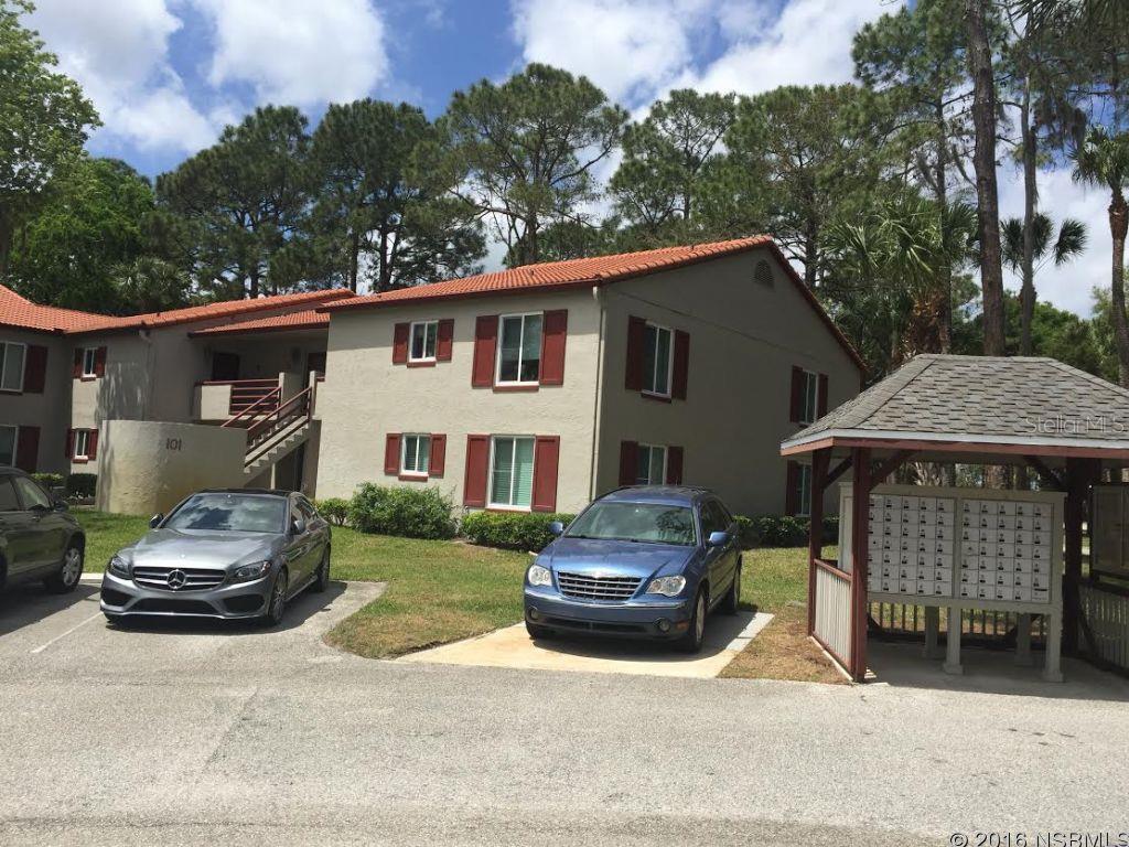 Hawks Landing At Pelican Bay Condo Ph 01-06 Amd 01 - Residential Lease