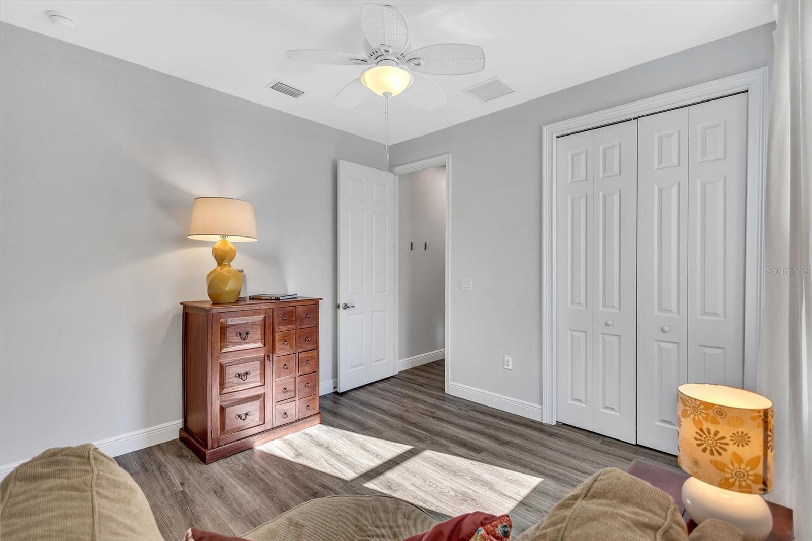 TOSCANA ISLES UN 1 - Residential