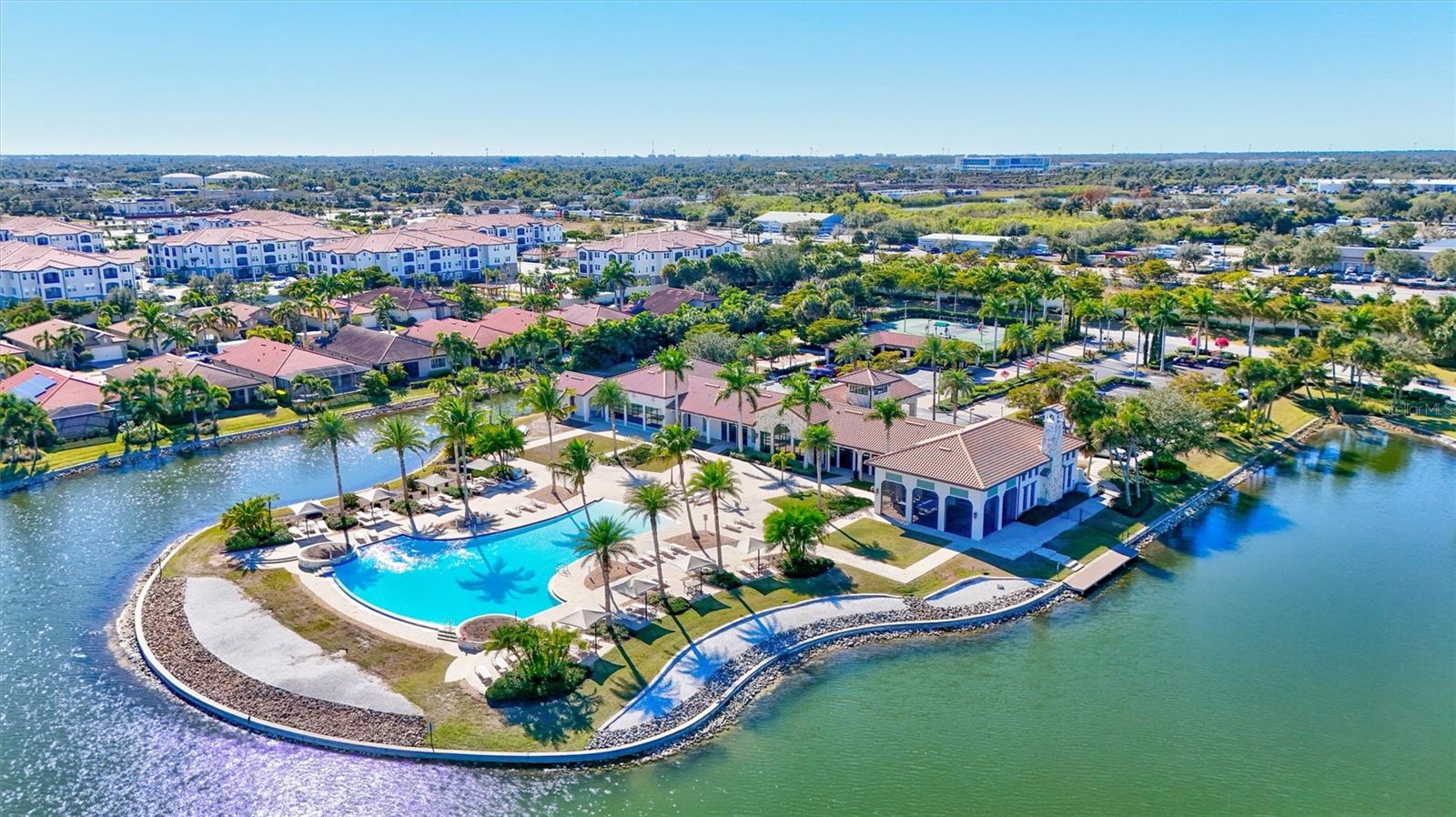 TOSCANA ISLES UN 1 - Residential