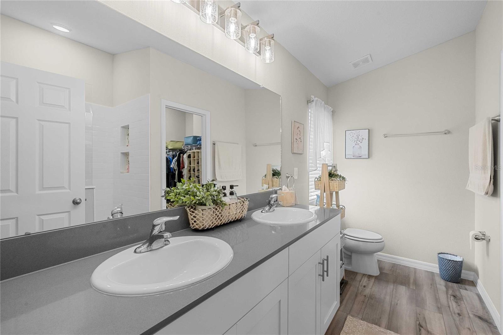 PASADENA POINT PH I - Residential