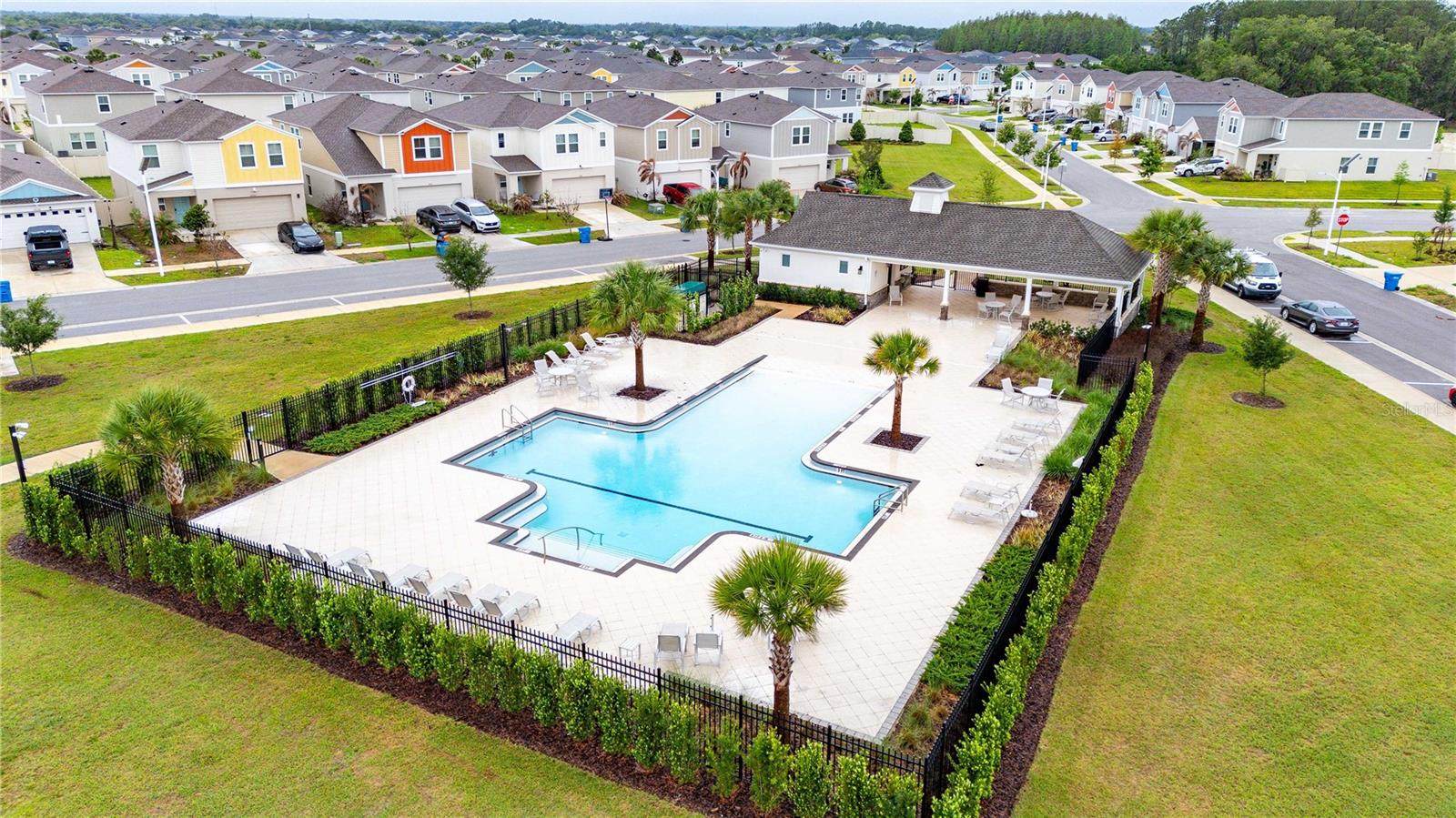 PASADENA POINT PH I - Residential