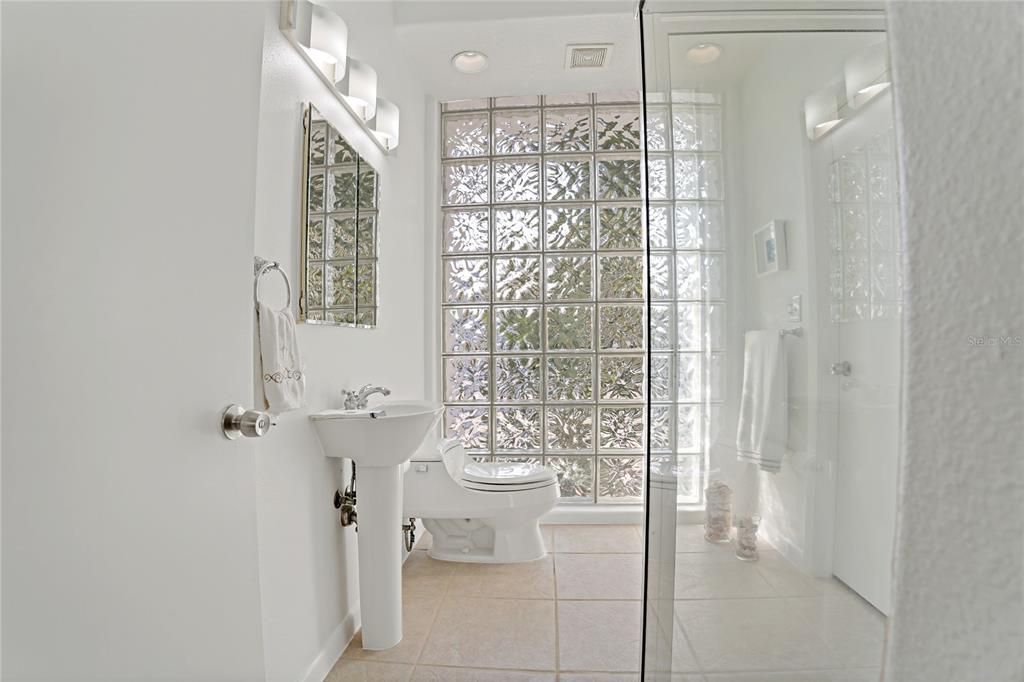 LIDO C - Residential