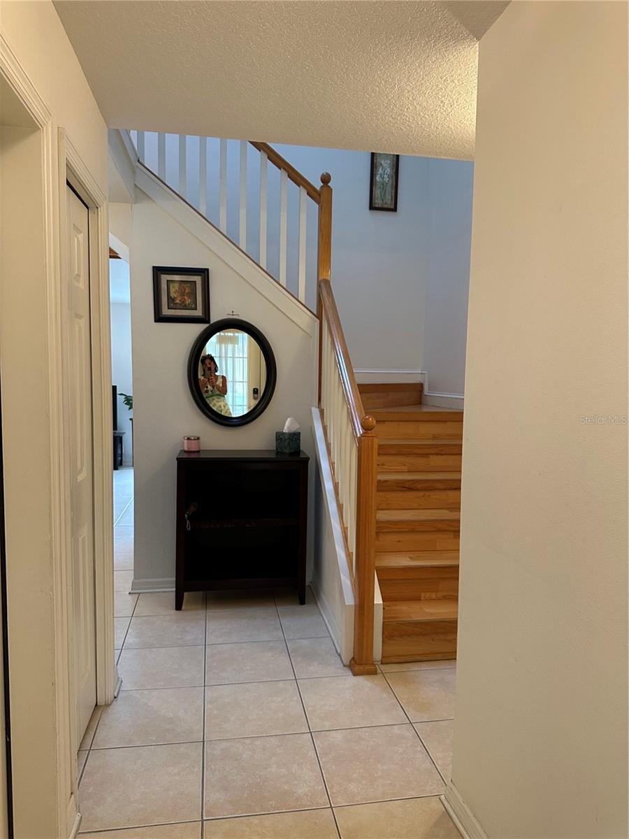1124 SUNSET POINT ROAD 302