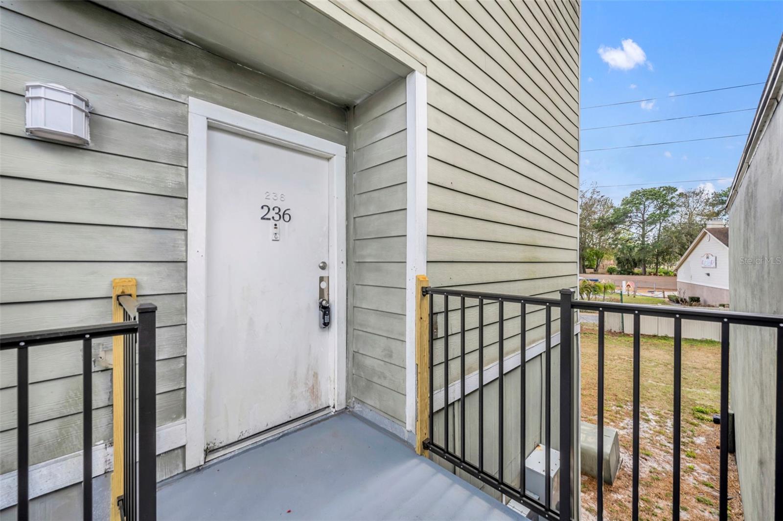 WINTER PARK WOODS CONDO - Residential