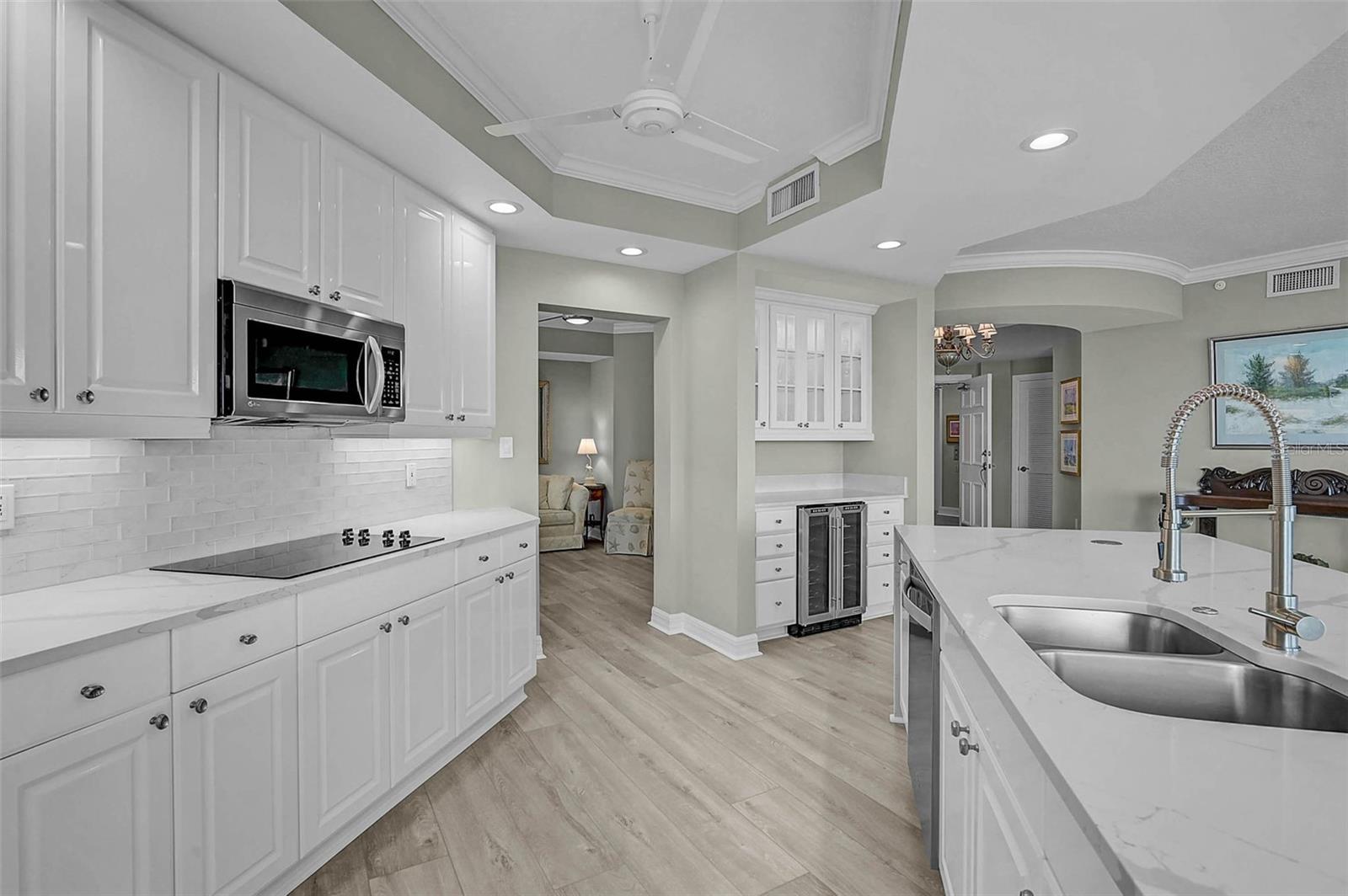 MERIDIAN AT THE OAKS PRESERVE - Residential