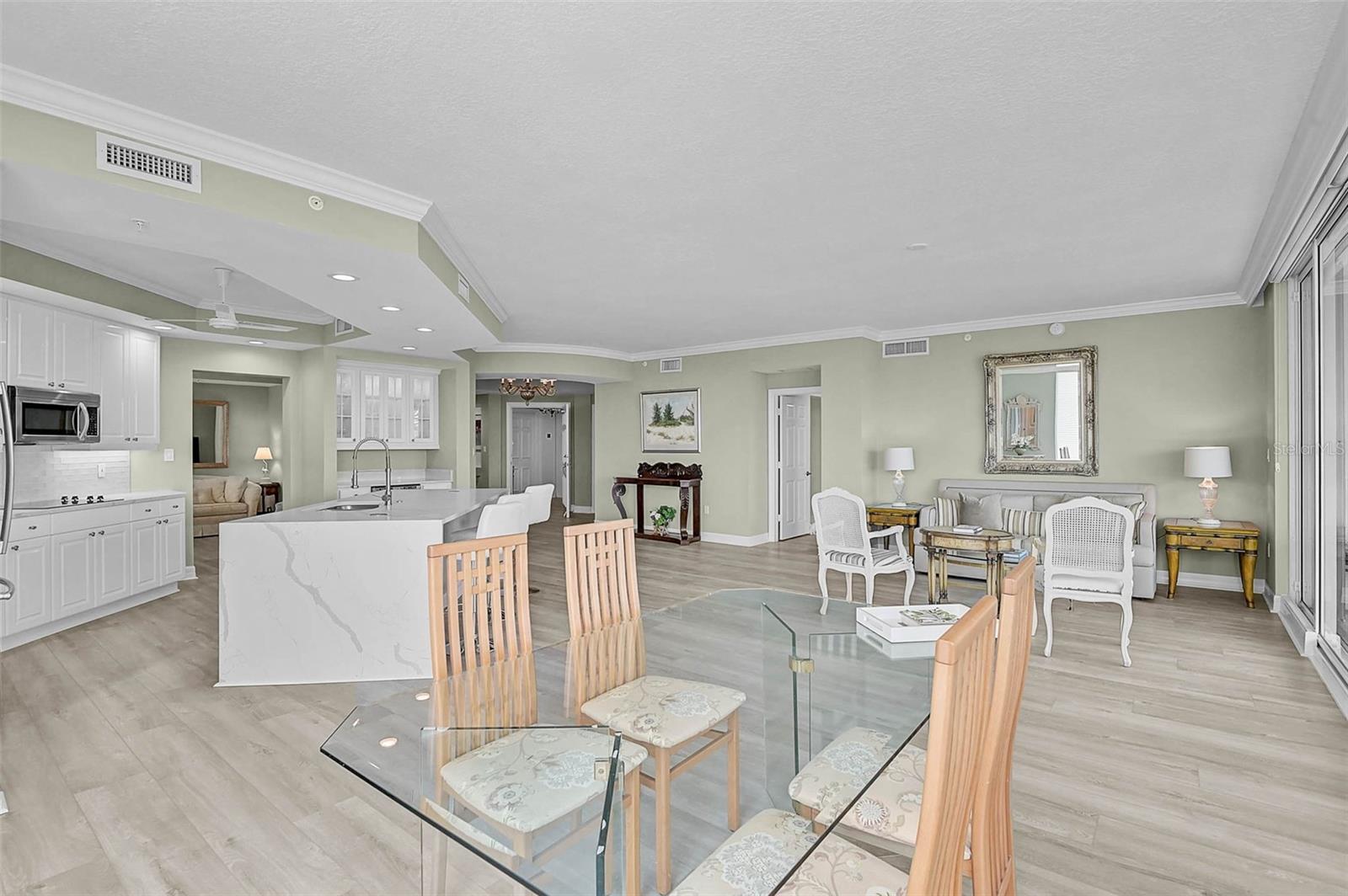 MERIDIAN AT THE OAKS PRESERVE - Residential