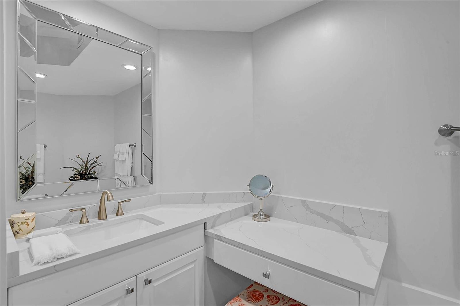 MERIDIAN AT THE OAKS PRESERVE - Residential