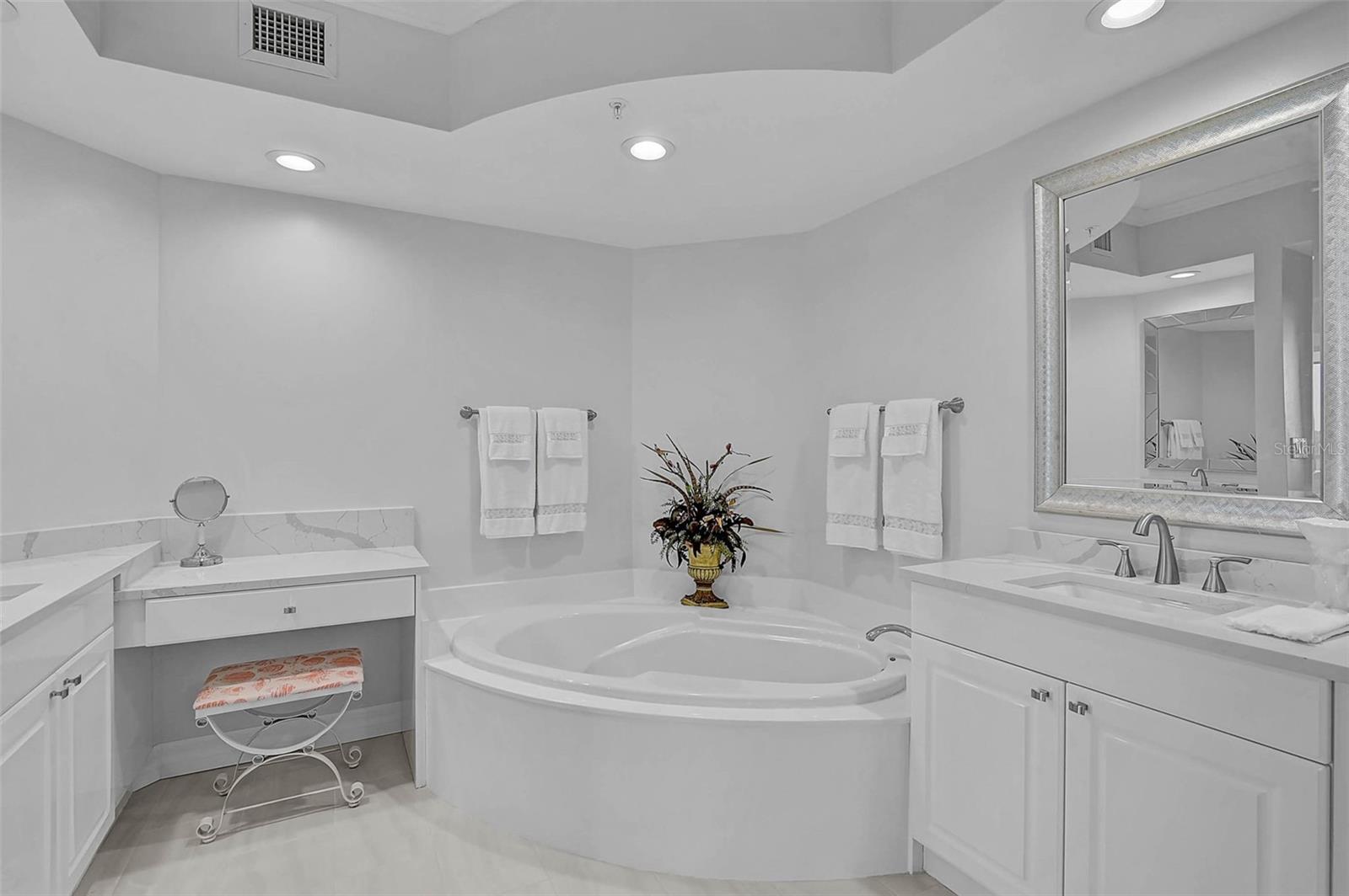 MERIDIAN AT THE OAKS PRESERVE - Residential