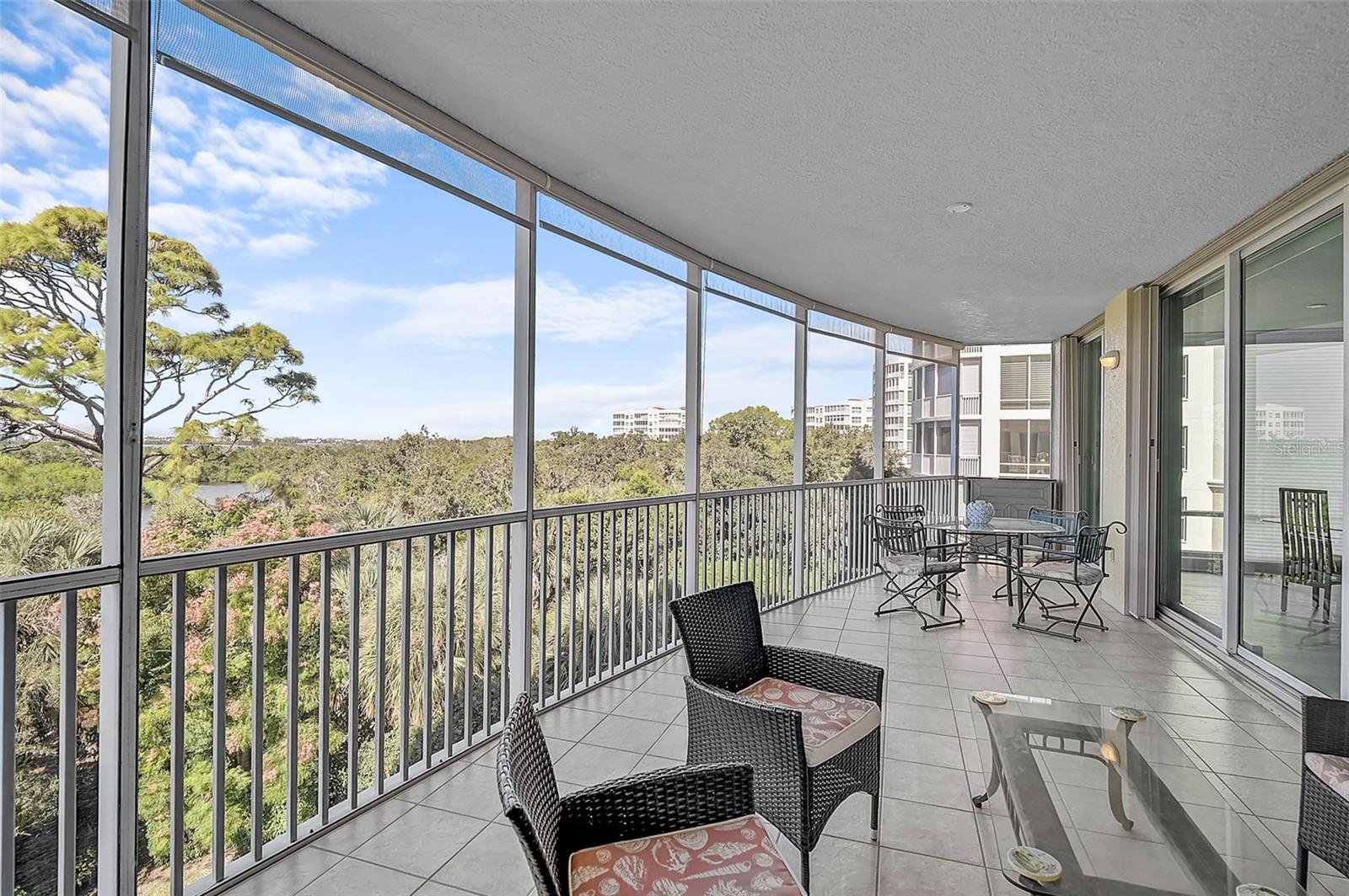 MERIDIAN AT THE OAKS PRESERVE - Residential