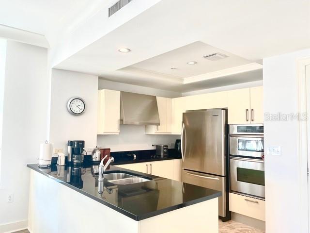 1350 MAIN STREET 909