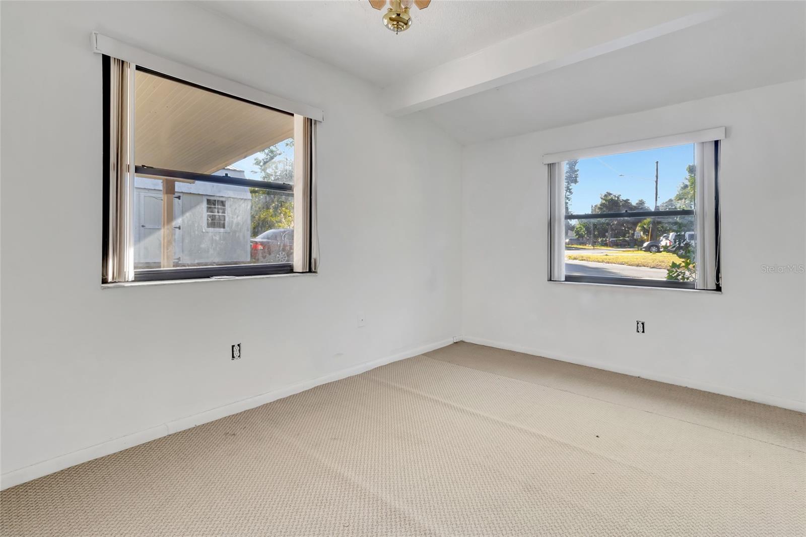 EUSTIS VILLDALE PARK - Residential