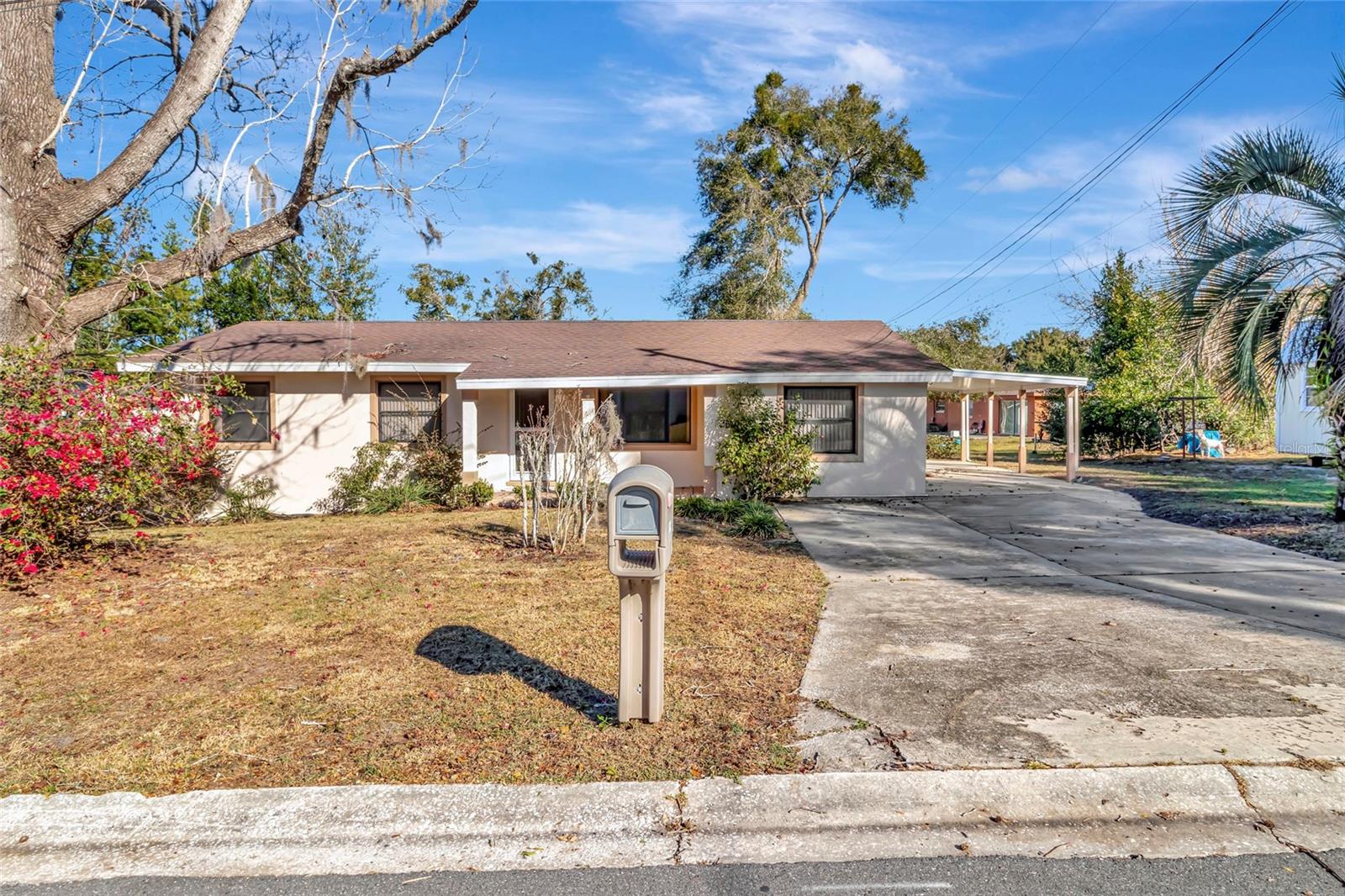 EUSTIS VILLDALE PARK - Residential