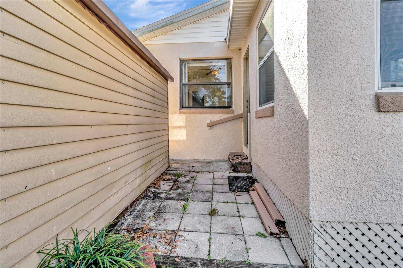 EUSTIS VILLDALE PARK - Residential