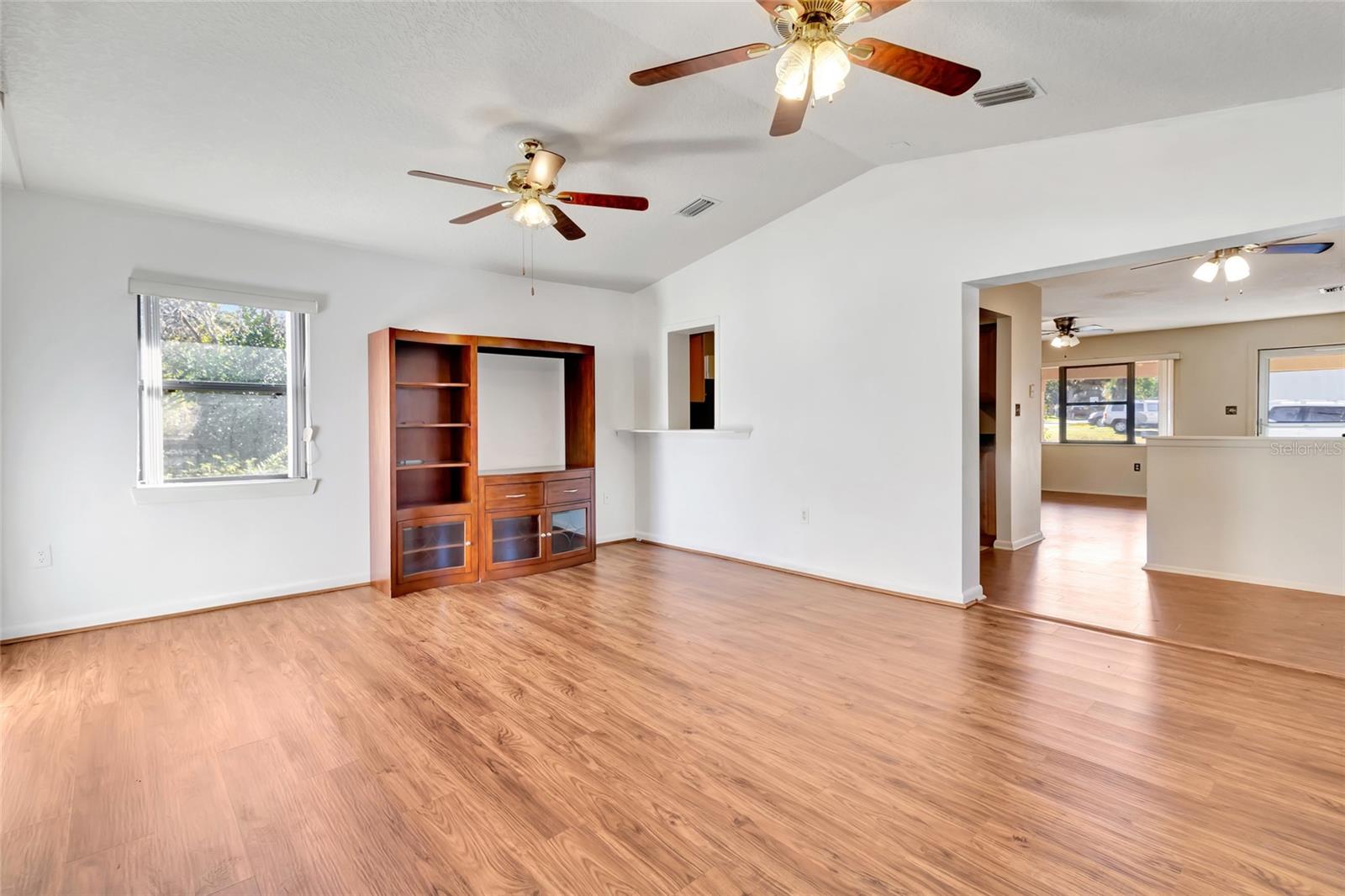 EUSTIS VILLDALE PARK - Residential