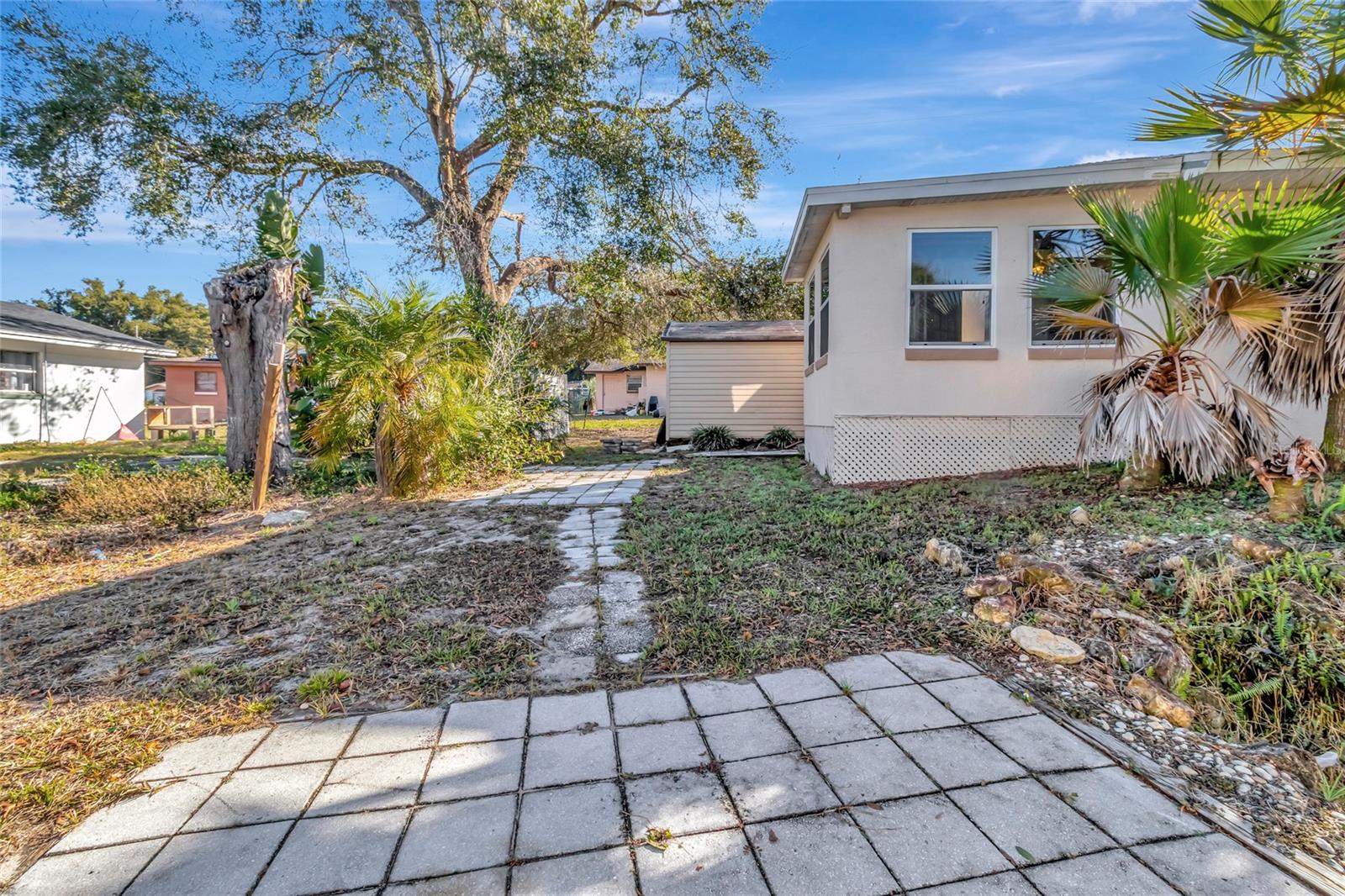 EUSTIS VILLDALE PARK - Residential