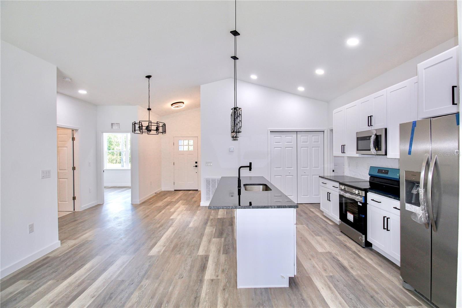 PLACID LAKES SEC 15 - Residential