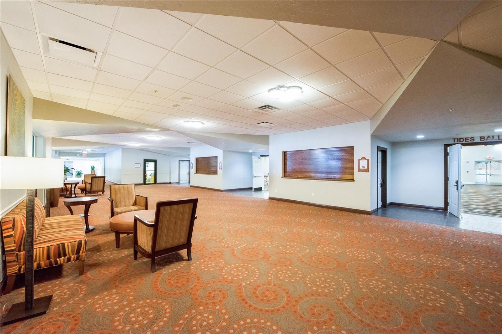 DAYTONA BEACH RESORT & CONF CENTER - Residential