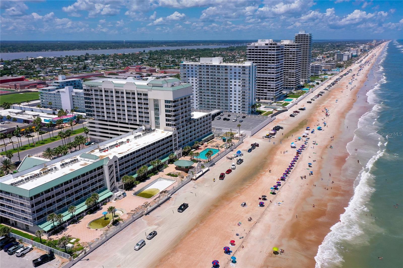 DAYTONA BEACH RESORT & CONF CENTER - Residential