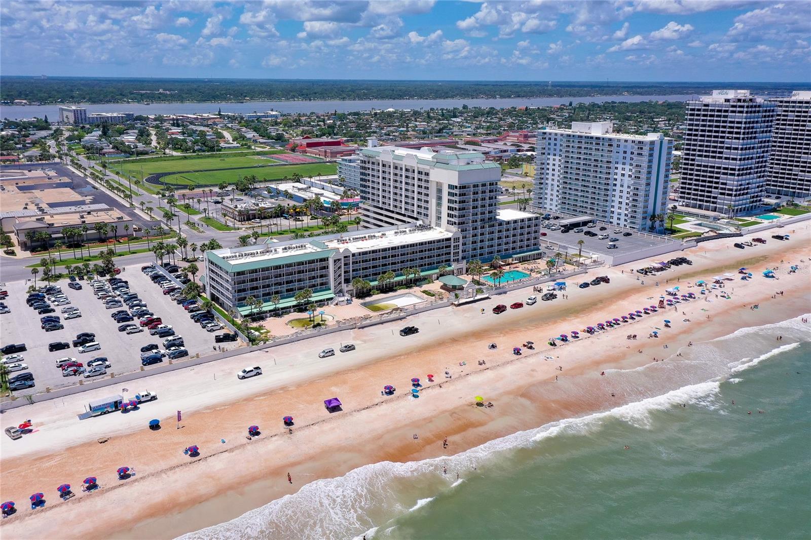 DAYTONA BEACH RESORT & CONF CENTER - Residential