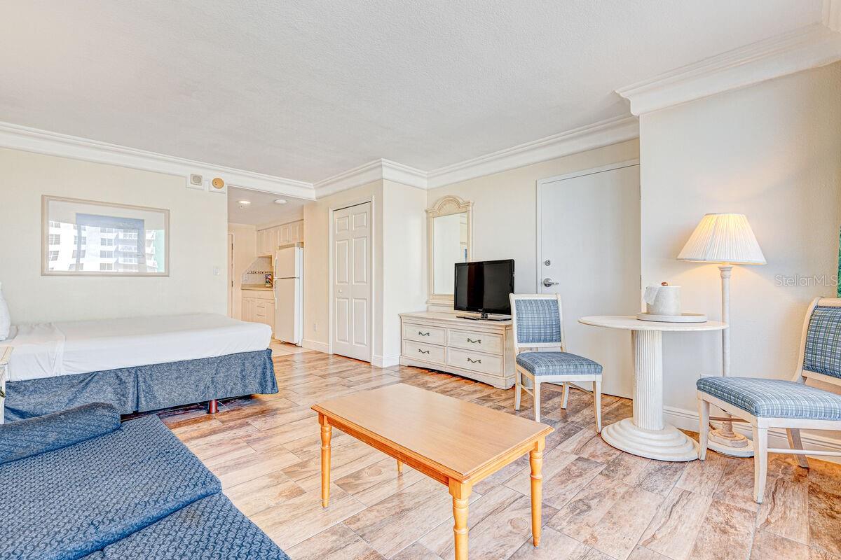 DAYTONA BEACH RESORT & CONF CENTER - Residential