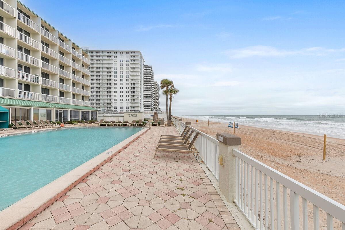 DAYTONA BEACH RESORT & CONF CENTER - Residential