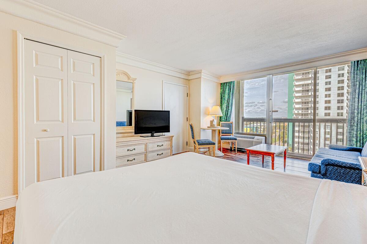 DAYTONA BEACH RESORT & CONF CENTER - Residential