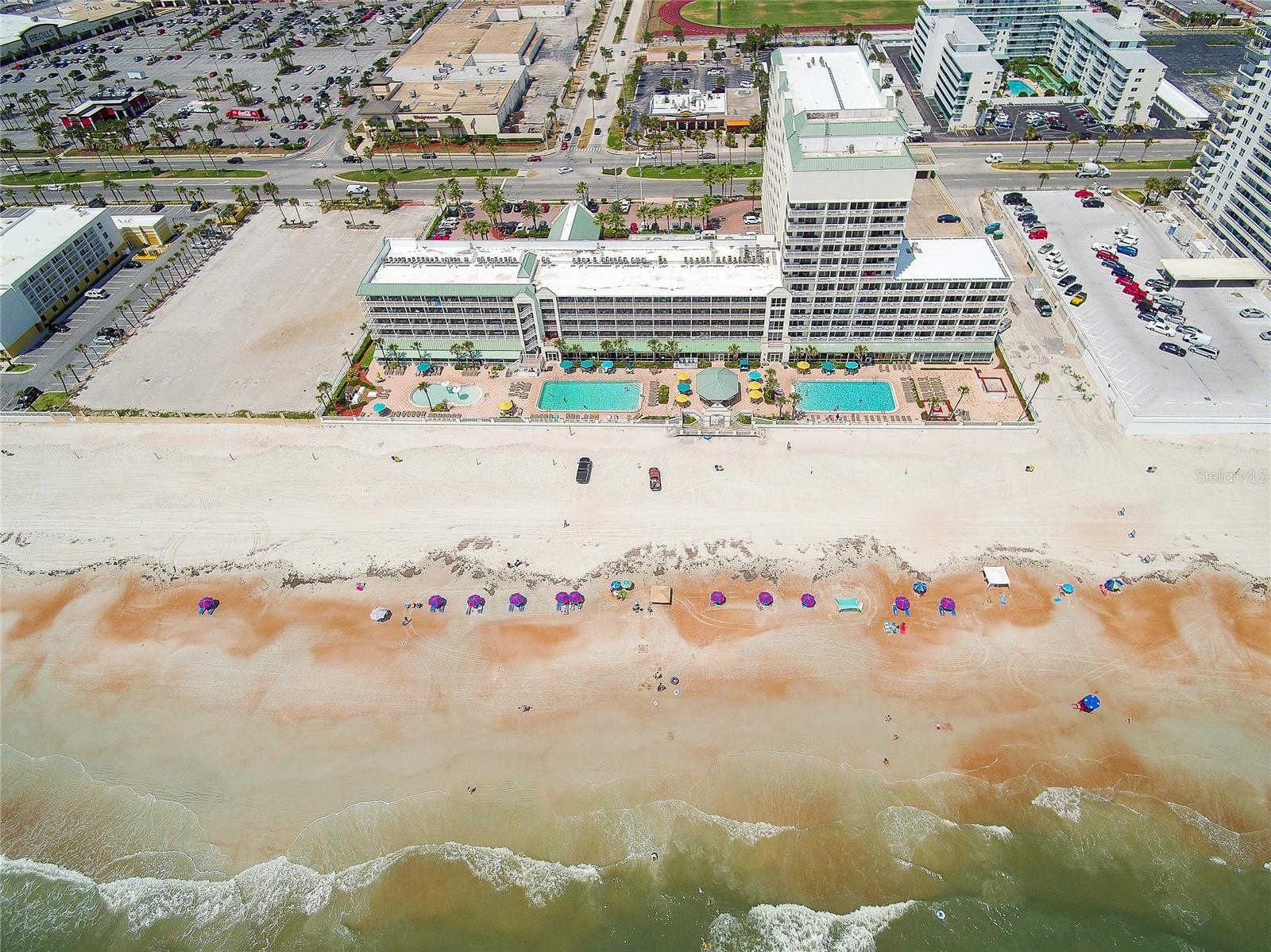 DAYTONA BEACH RESORT & CONF CENTER - Residential