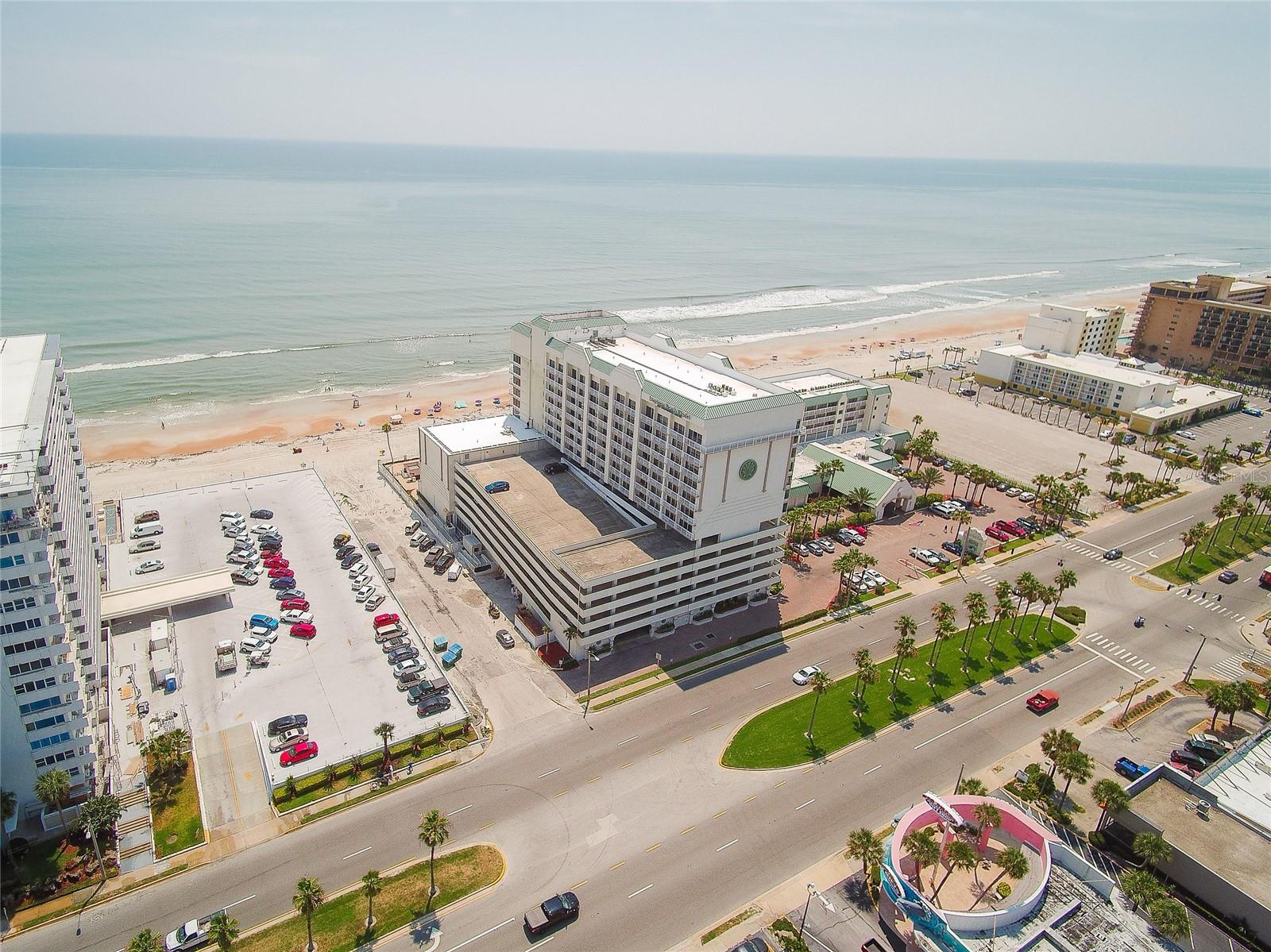 DAYTONA BEACH RESORT & CONF CENTER - Residential