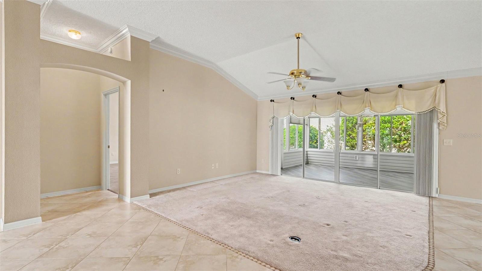 1422 SEGOVIA PLACE