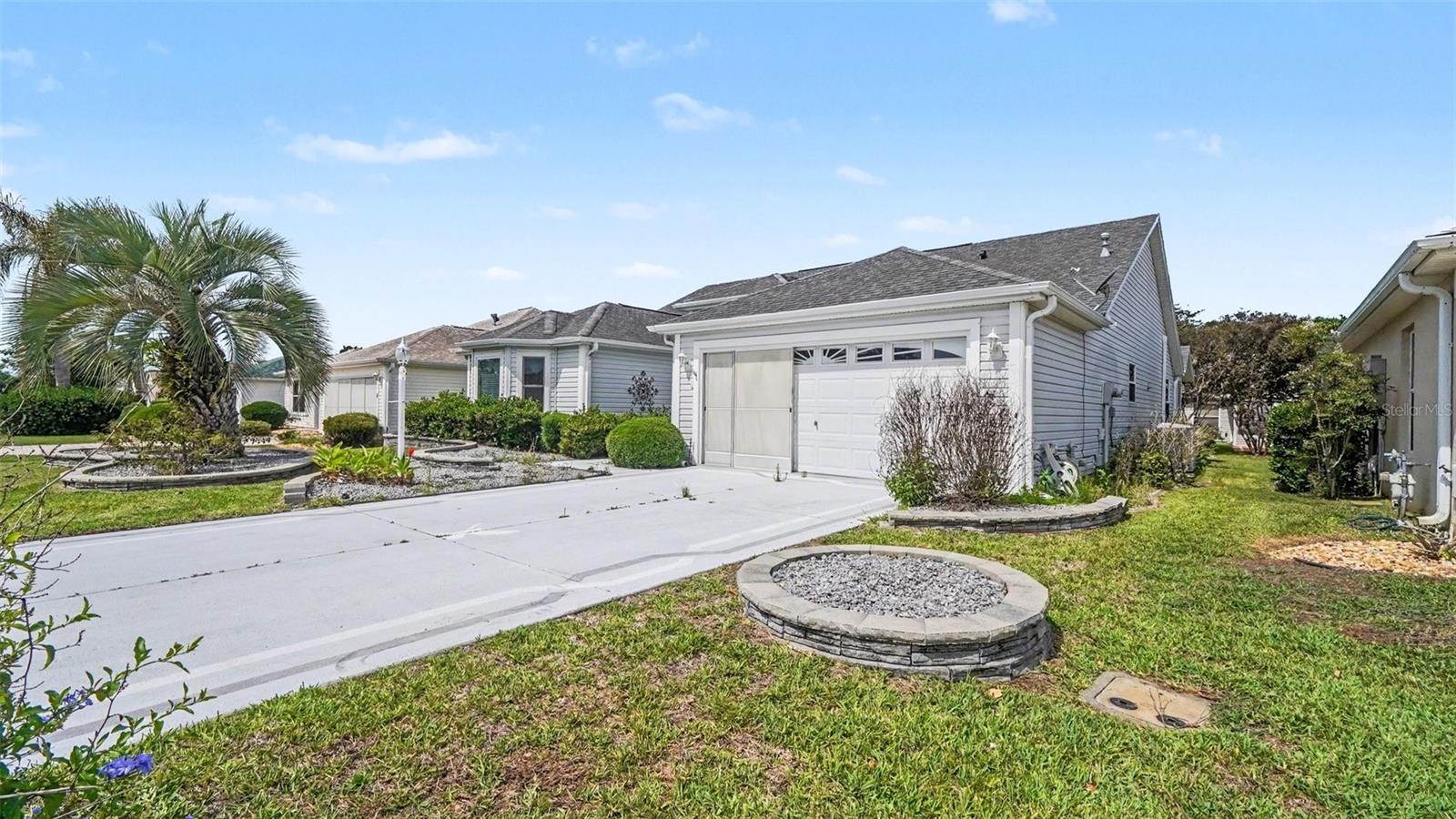 1422 SEGOVIA PLACE