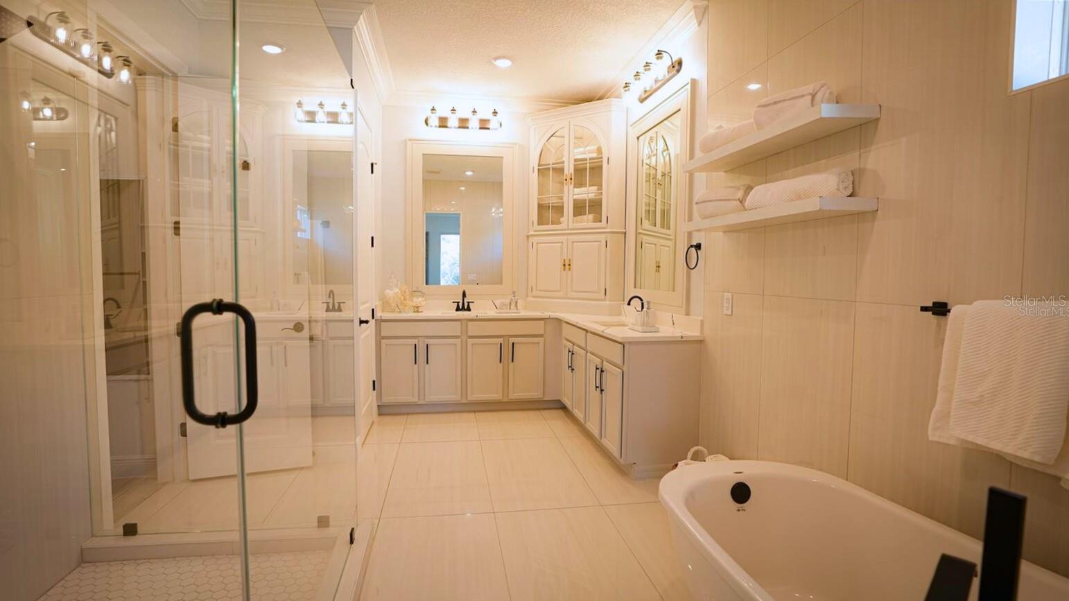 WATERMARK PH 4 - Residential