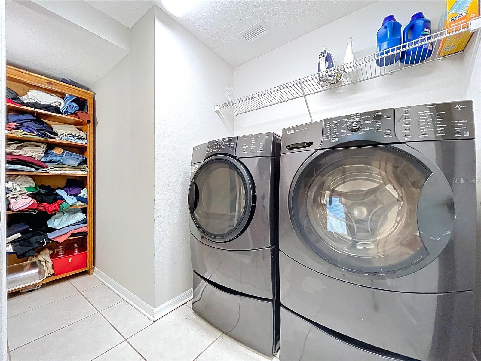 LAKESHORE RANCH PH I - Residential