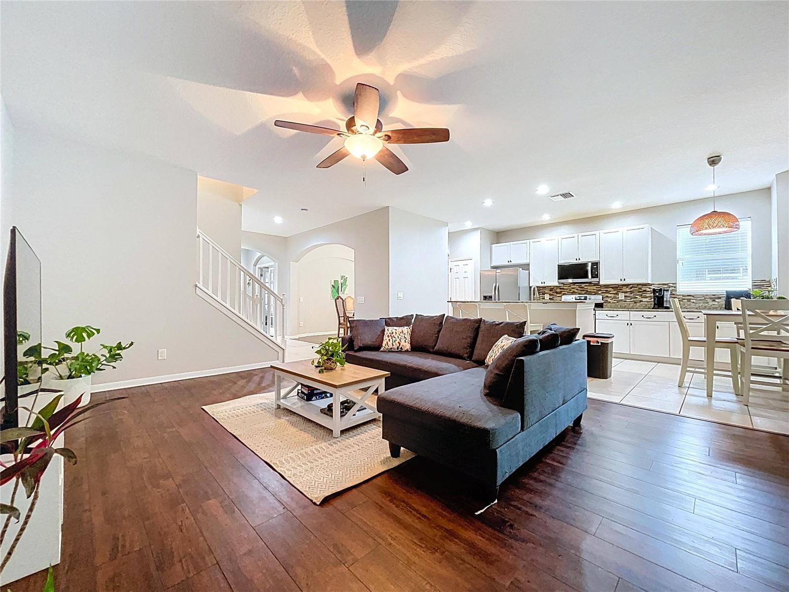 LAKESHORE RANCH PH I - Residential