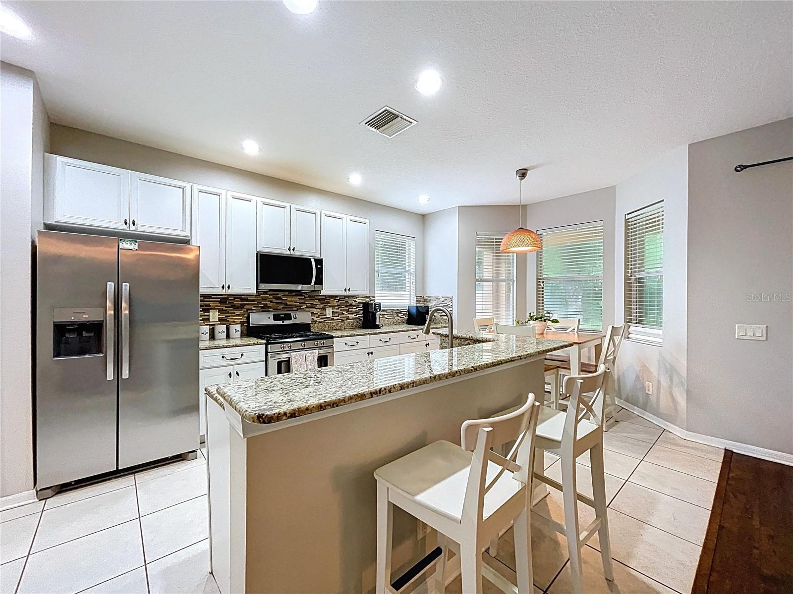 LAKESHORE RANCH PH I - Residential