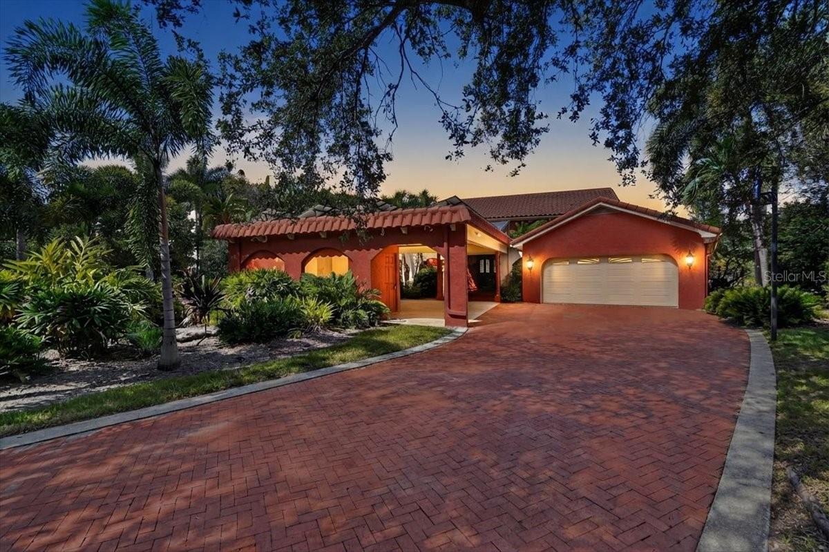 2278 KINGS POINT DRIVE