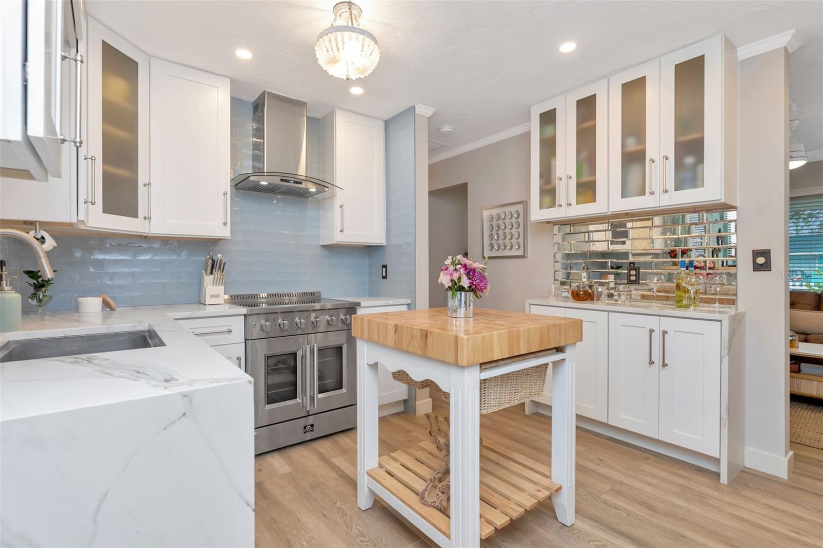 ARCADIA ANNEX - Residential