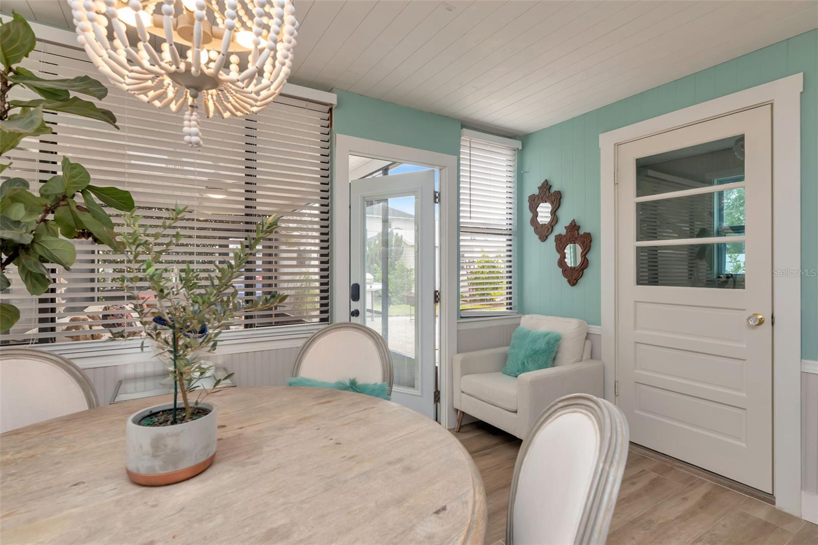 ARCADIA ANNEX - Residential