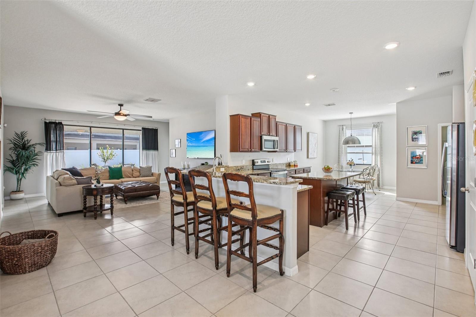 SILVERADO RANCH SUB - Residential