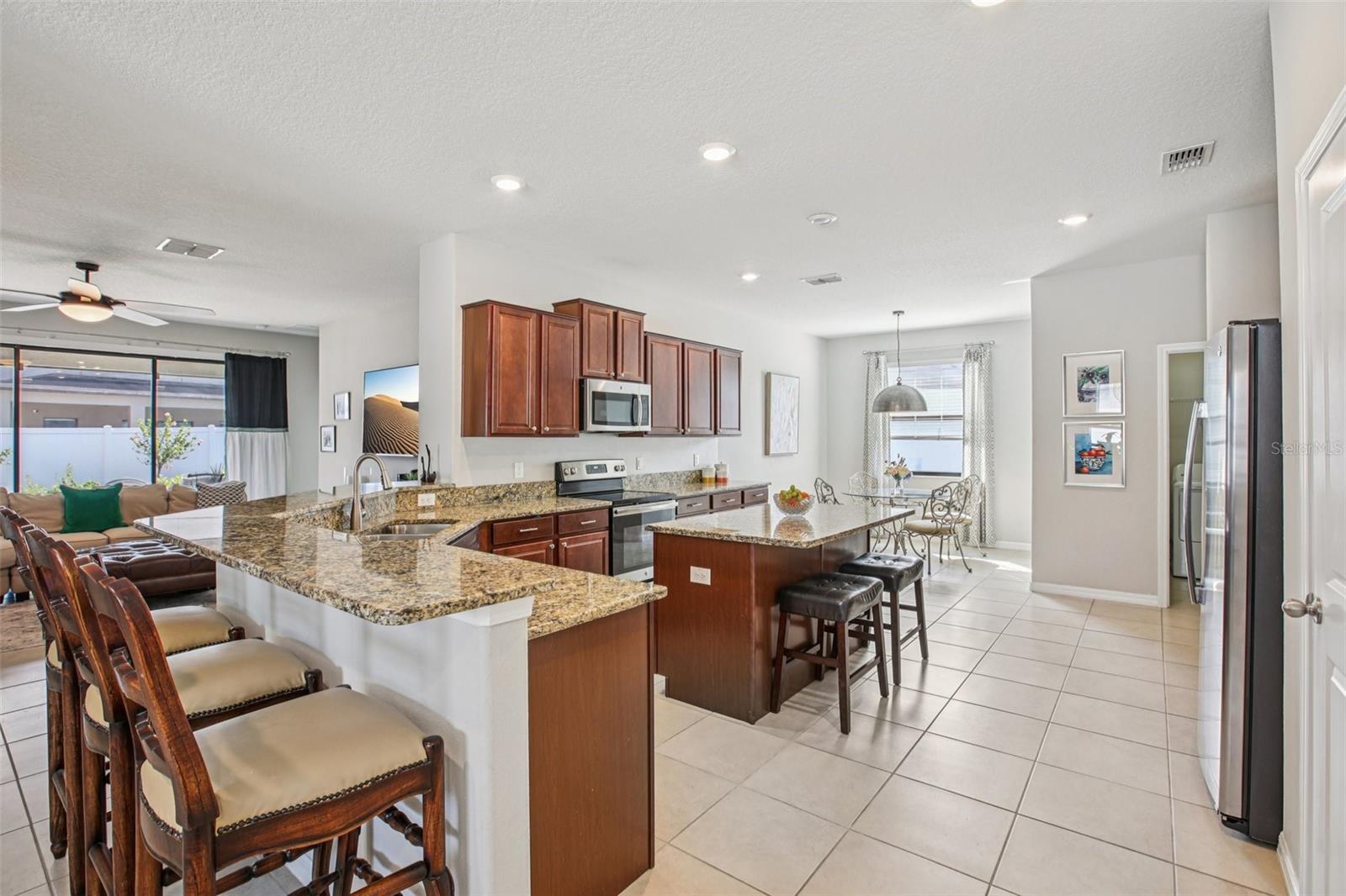 SILVERADO RANCH SUB - Residential