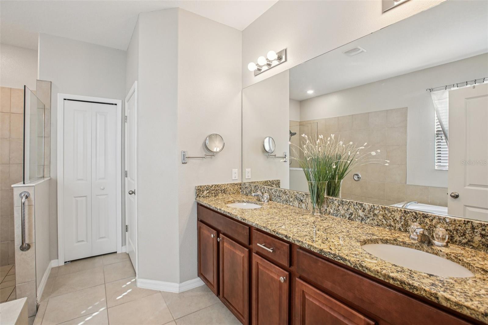 SILVERADO RANCH SUB - Residential