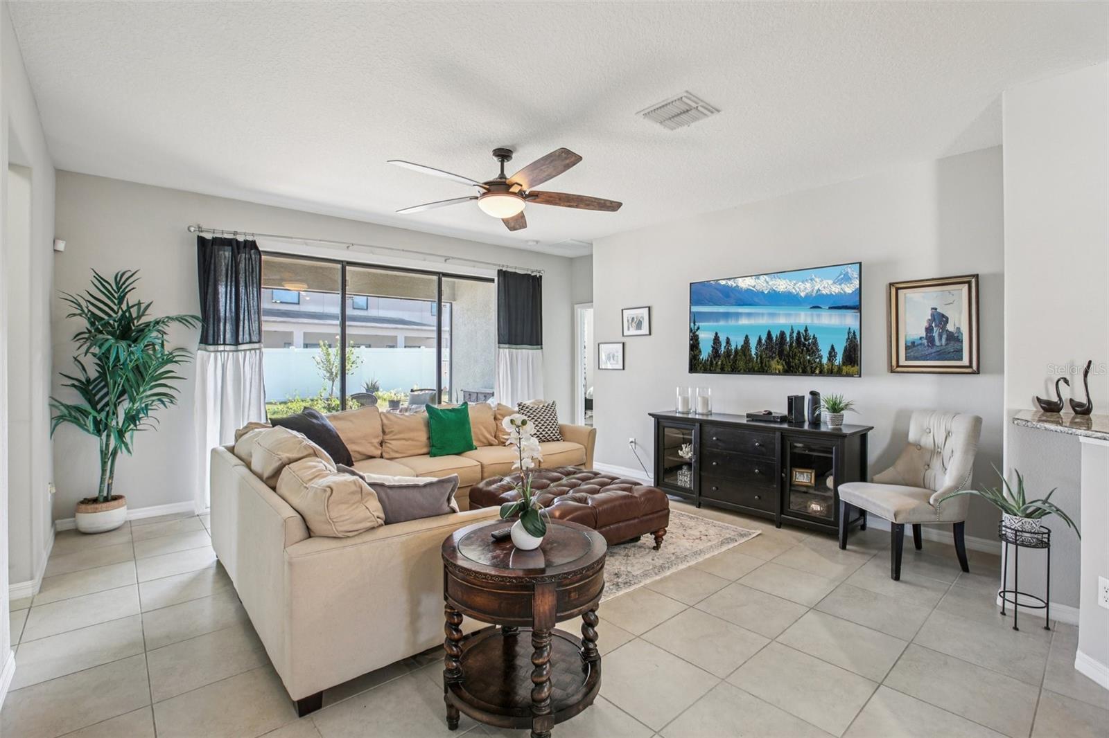 SILVERADO RANCH SUB - Residential