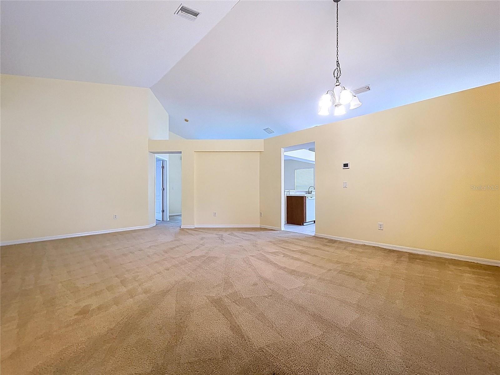 CARRIAGE POINTE PH 1 - Residential