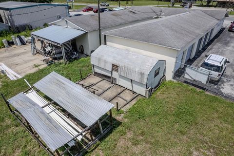 Tiny photo for 2728 W Dunnellon Road, Dunnellon, FL 34433 (MLS # OM708329)